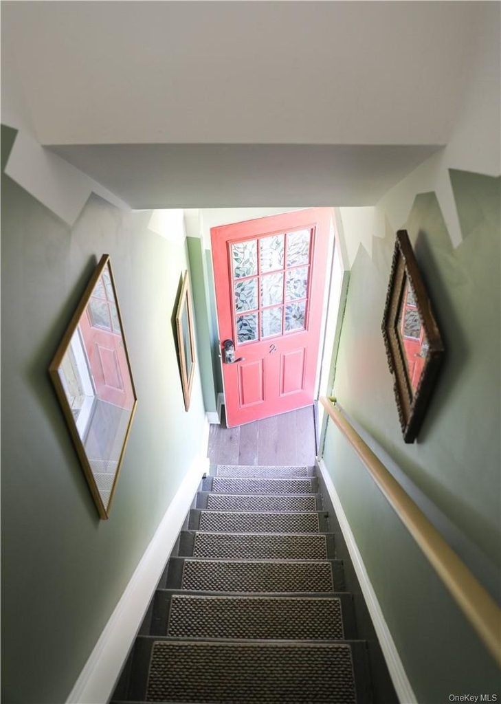272 Main Street - Photo 2