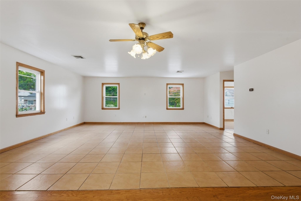 200 North Street - Photo 4