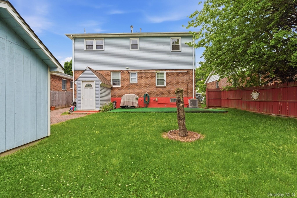 200 North Street - Photo 11