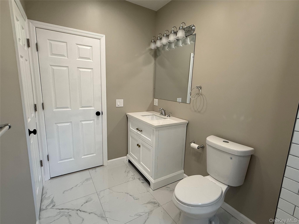 66 Delafield Street - Photo 6