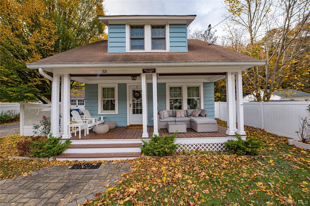 53 Waterside Avenue - Photo 0