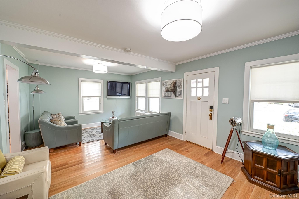53 Waterside Avenue - Photo 5
