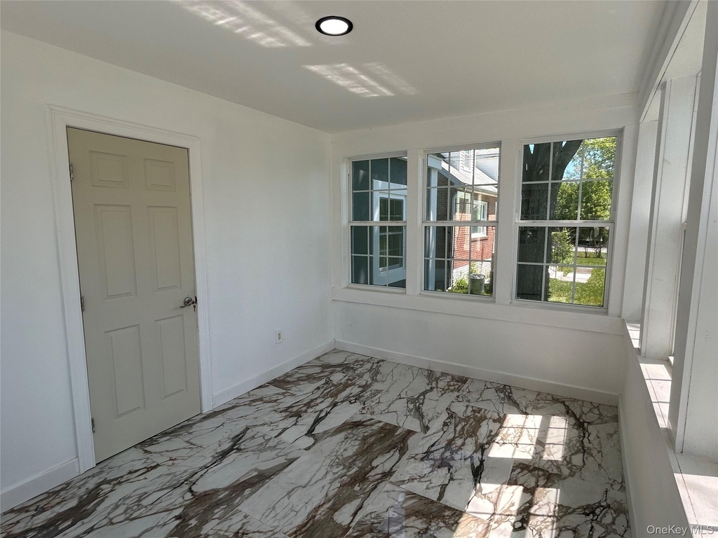 346 Meadow Avenue - Photo 2