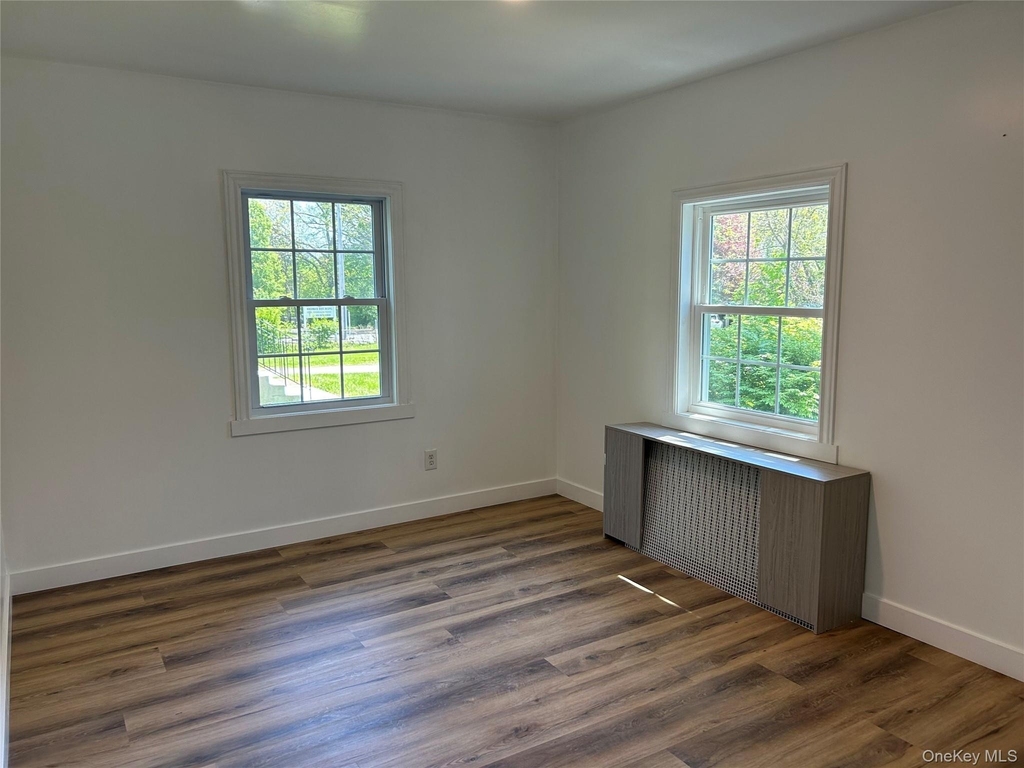 346 Meadow Avenue - Photo 11