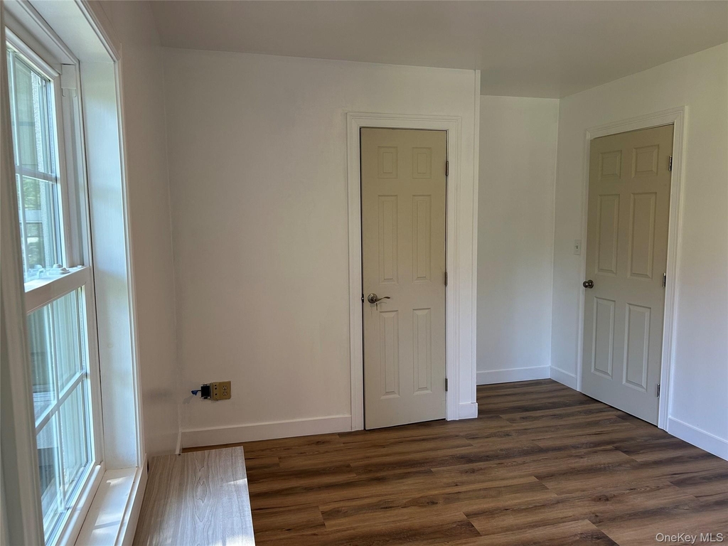 346 Meadow Avenue - Photo 12