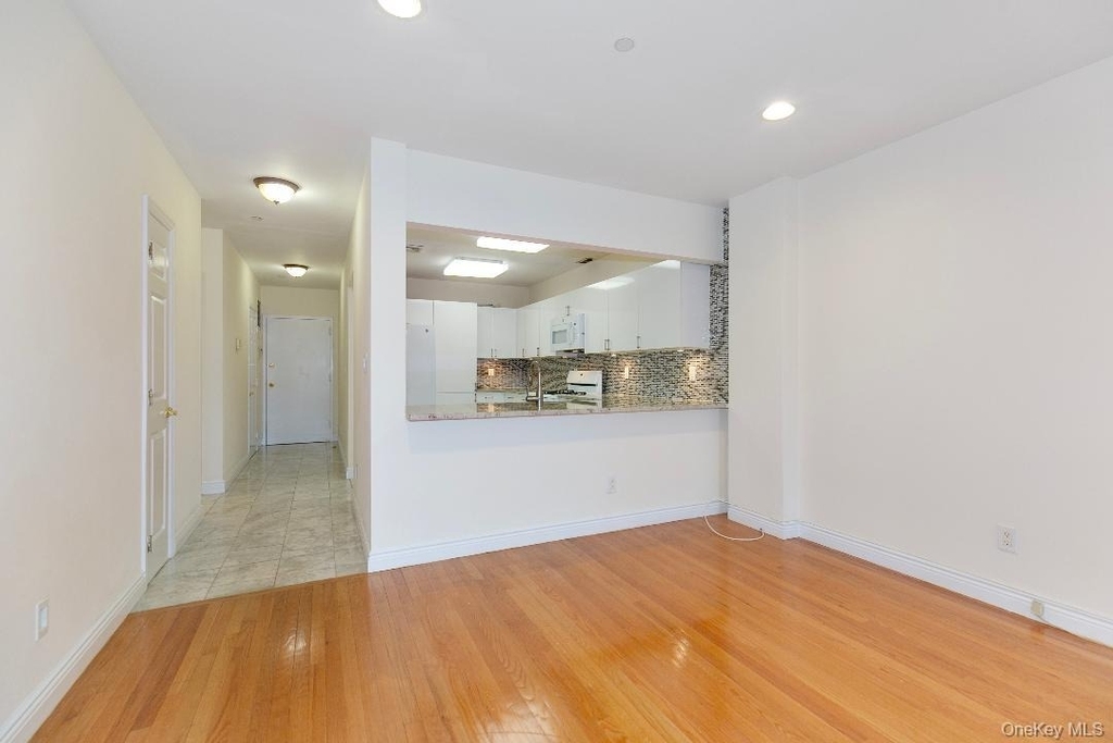 1 Portico Ct - Photo 10