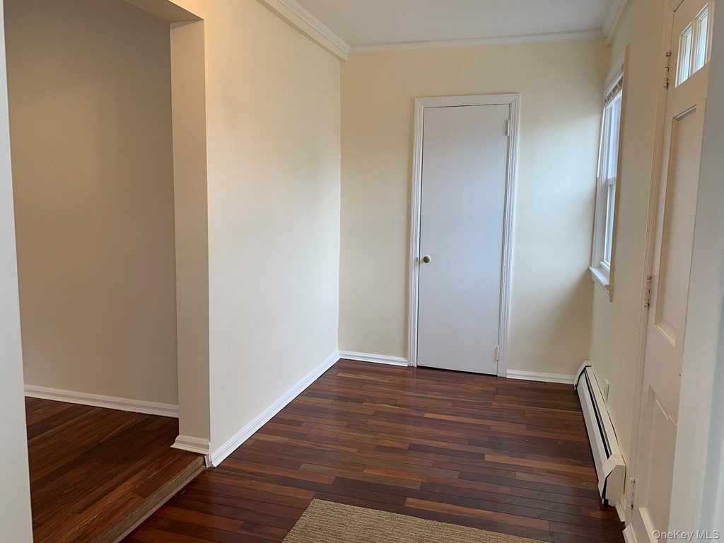 24 Hall Avenue - Photo 18