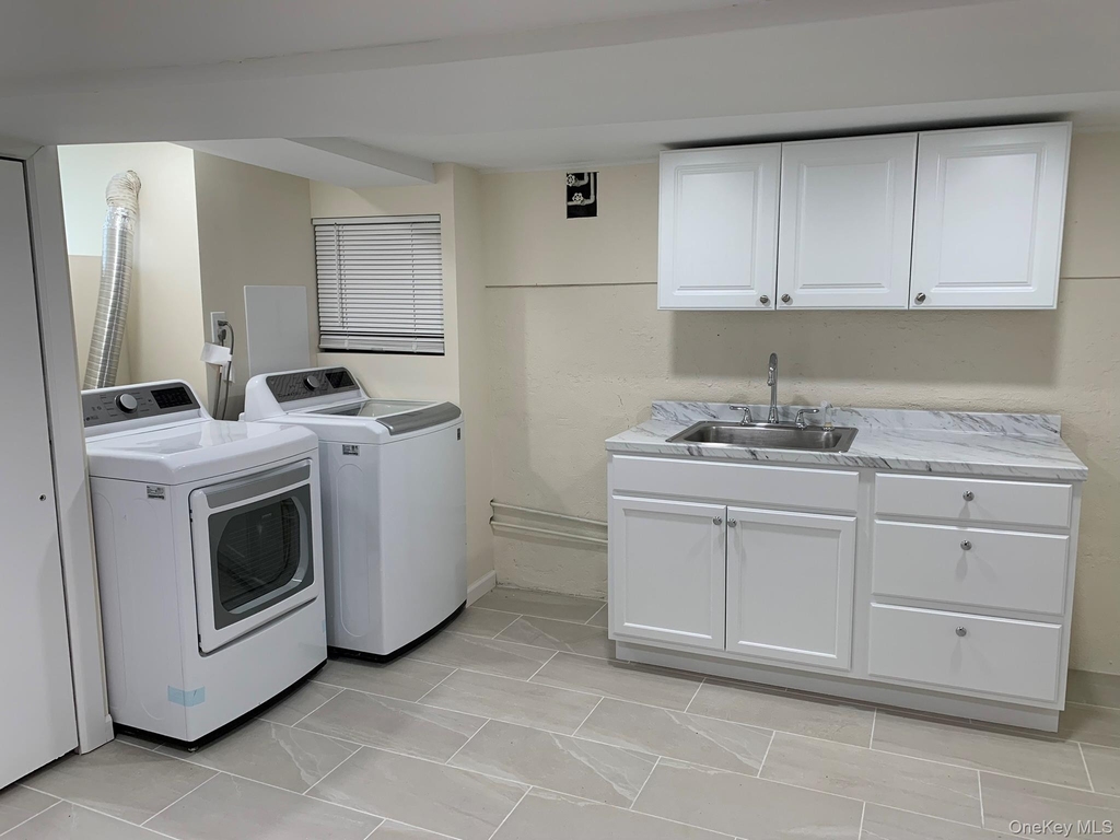 24 Hall Avenue - Photo 26