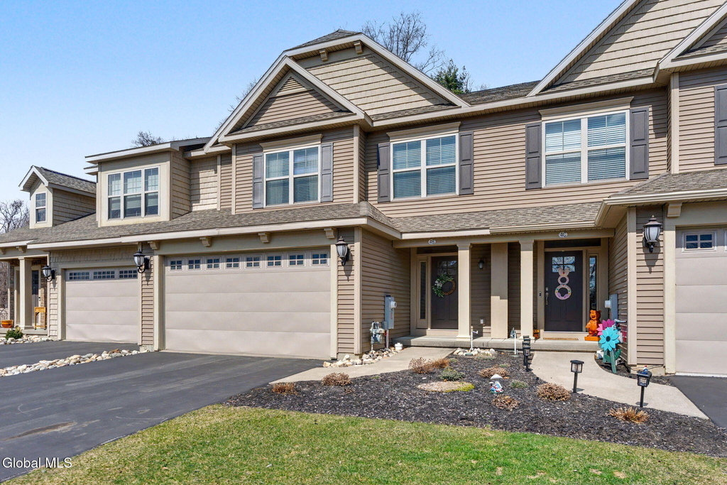 4b Inglewood Drive - Photo 1