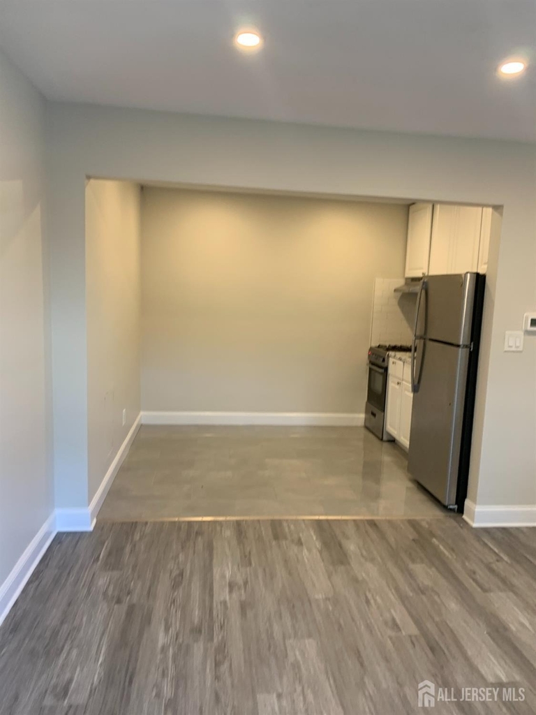 5 Charles Street - Photo 7