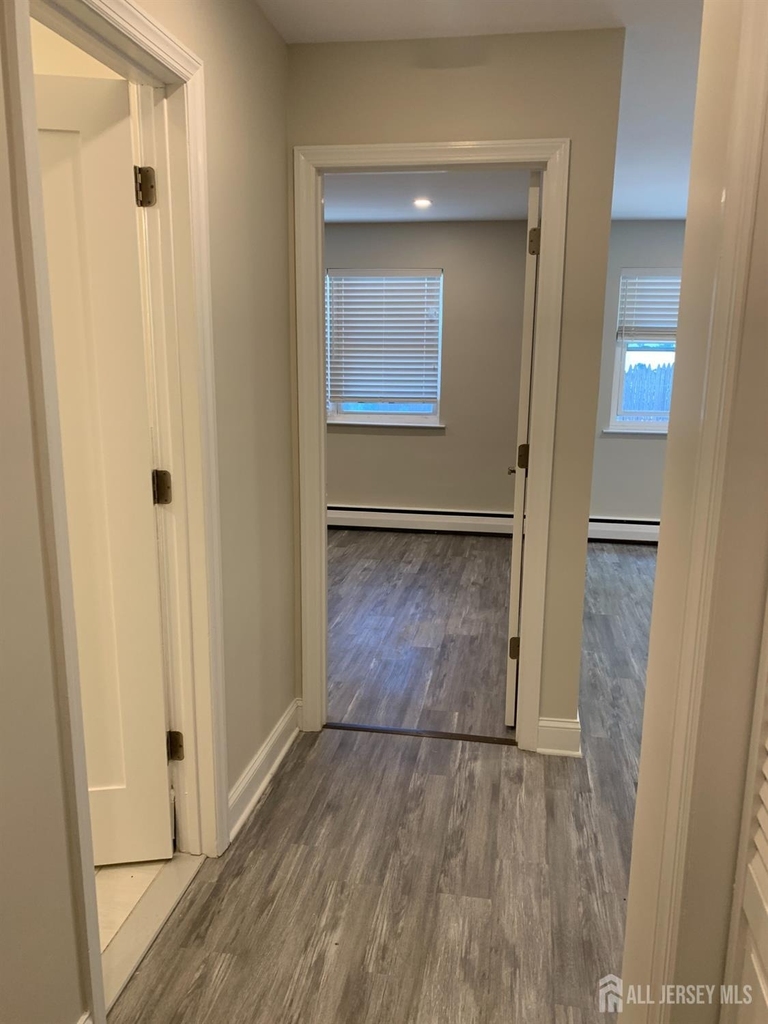 5 Charles Street - Photo 3