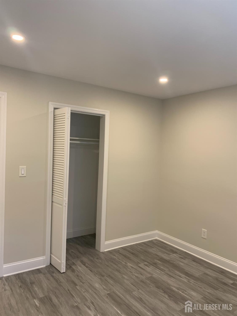 5 Charles Street - Photo 11