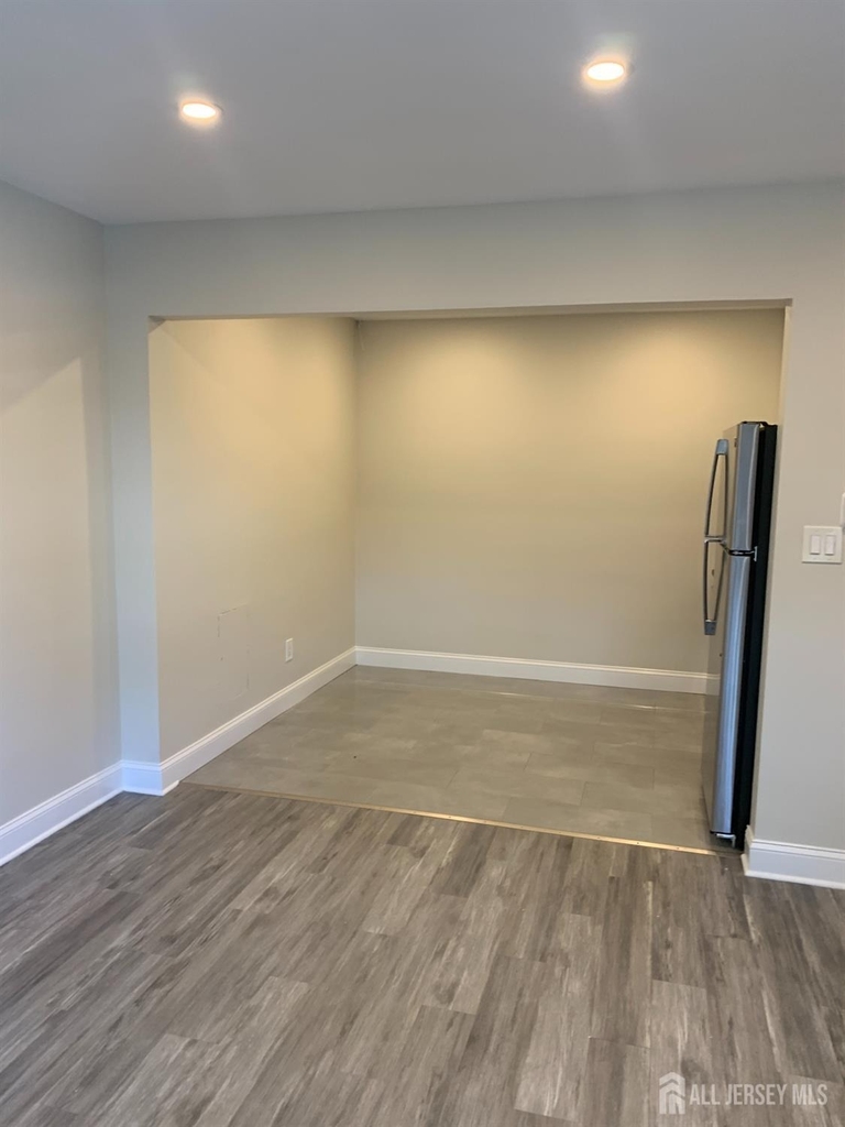 5 Charles Street - Photo 8