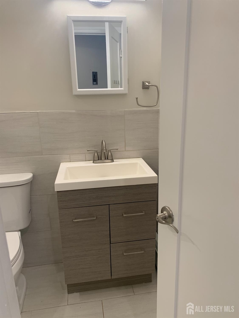 5 Charles Street - Photo 4