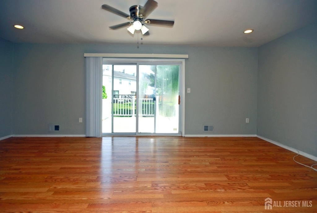 1 Orchid Court - Photo 2