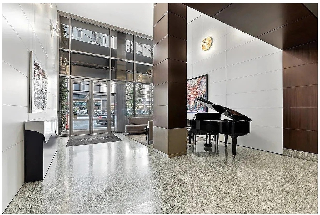 100 W 58th Street - Photo 16