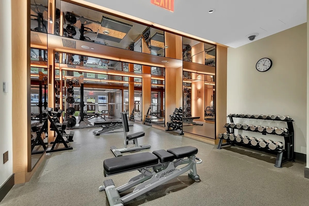 515 W 18th Street - Photo 12