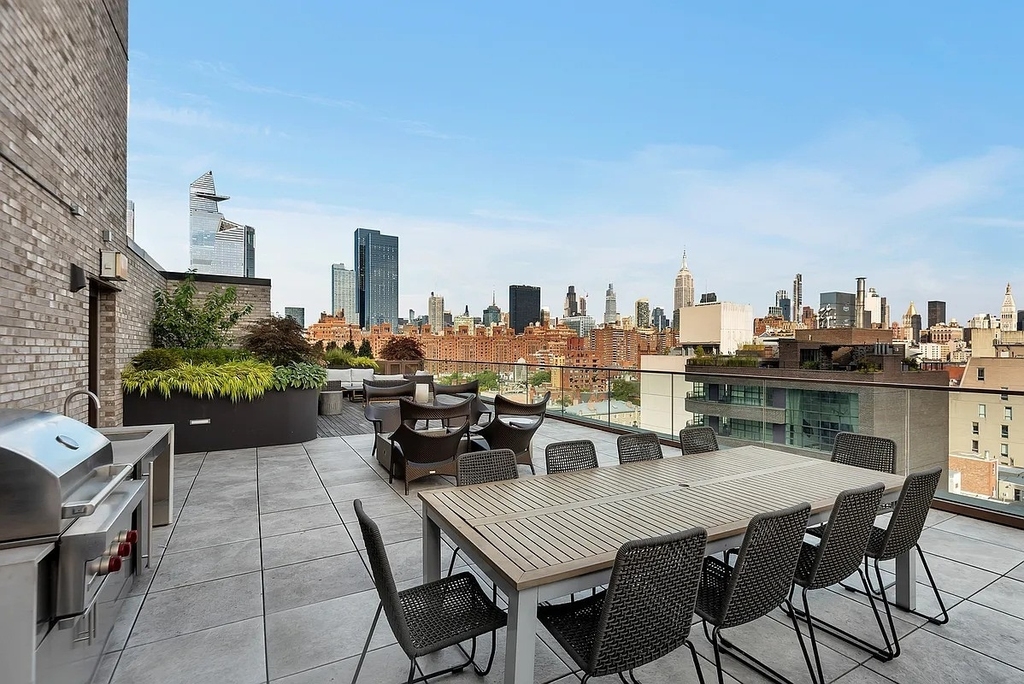 515 W 18th Street - Photo 13