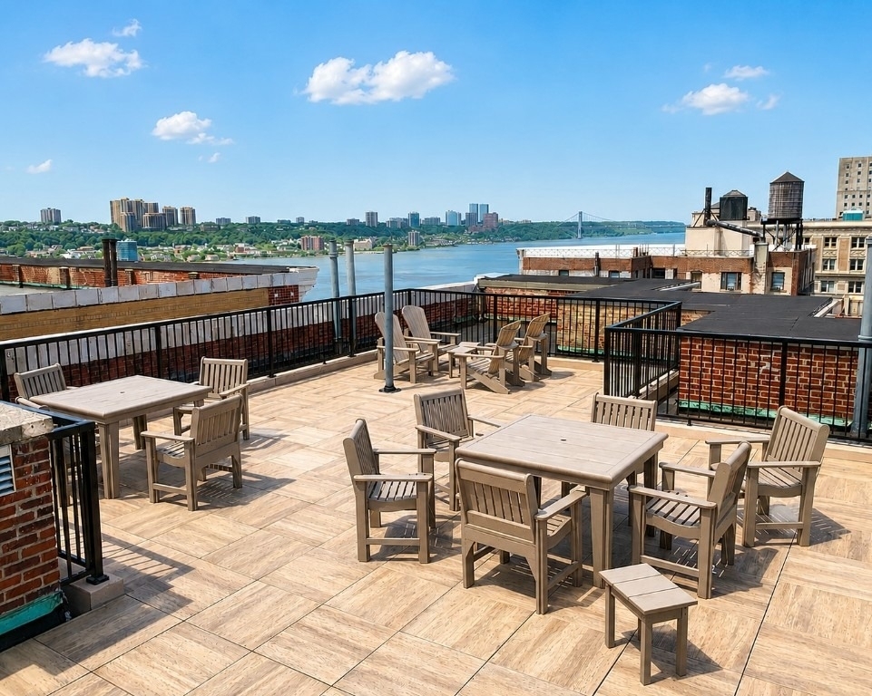 425 Riverside Drive - Photo 11