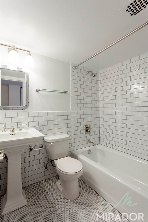 27 W 16th Street - Photo 2
