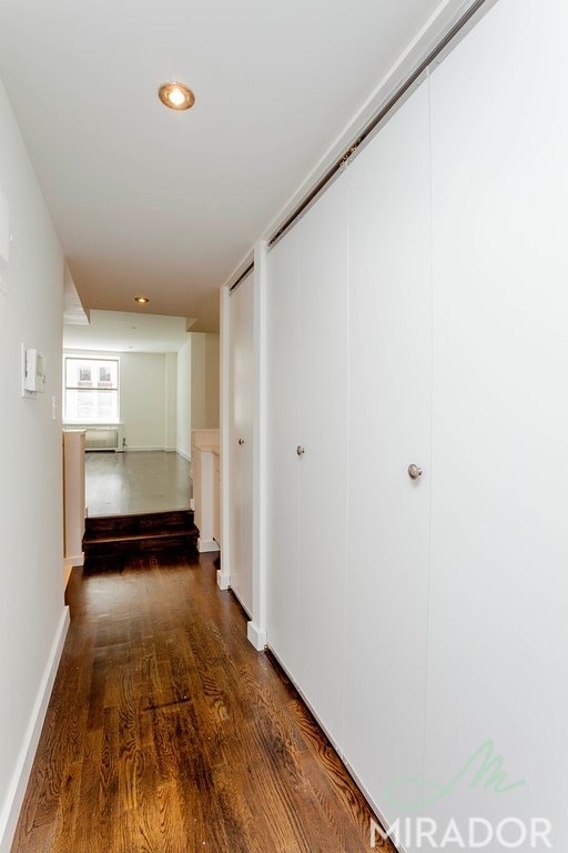 27 W 16th Street - Photo 3