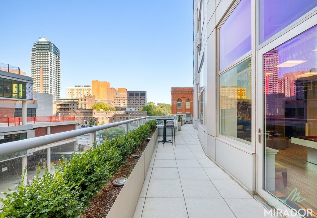 80 Dekalb Avenue - Photo 21