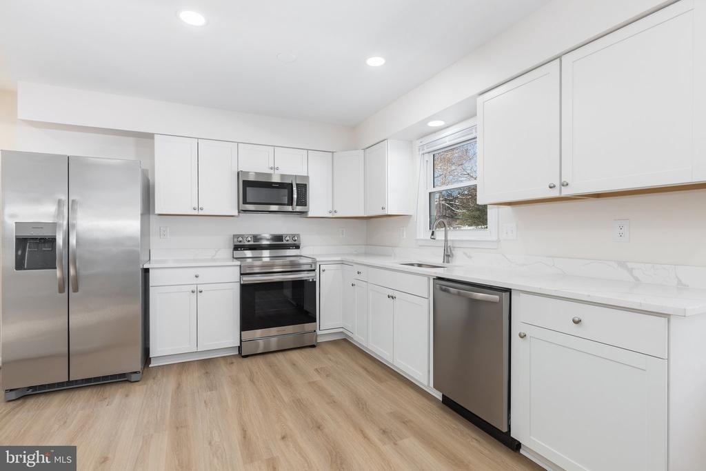 35 Fox Run Lane - Photo 10