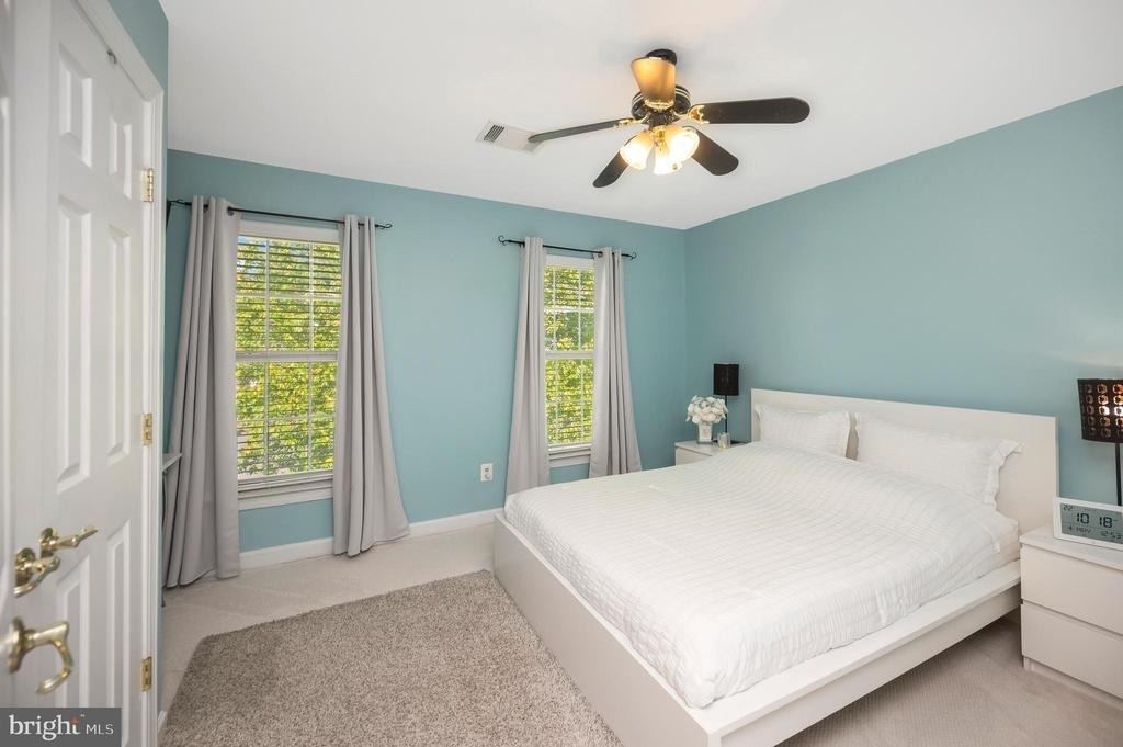 16005 Kings Mountain Road - Photo 18