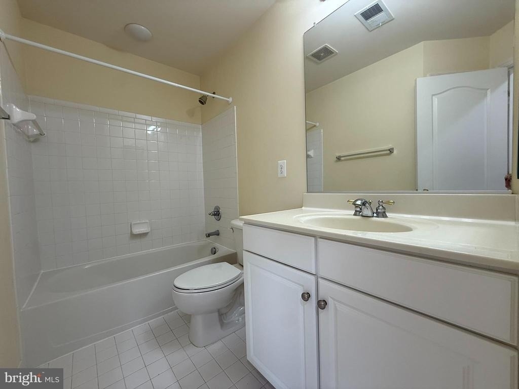 21929 Bayard Terrace - Photo 27