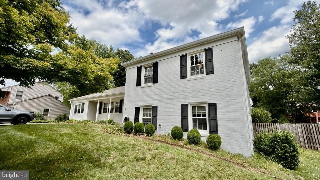 4217 Kincaid Court - Photo 2