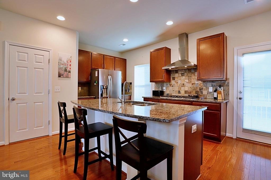 9612 Stockwell Lane - Photo 4