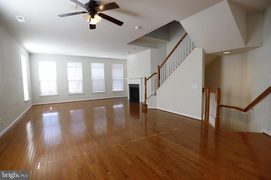 9612 Stockwell Lane - Photo 24