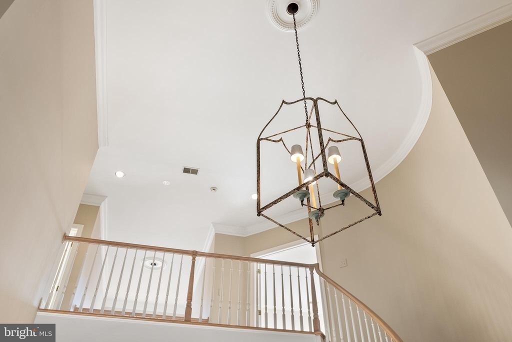 7440 Old Maple Square - Photo 15