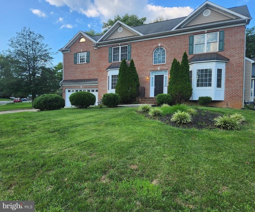 610 Meadow Lane Sw - Photo 1