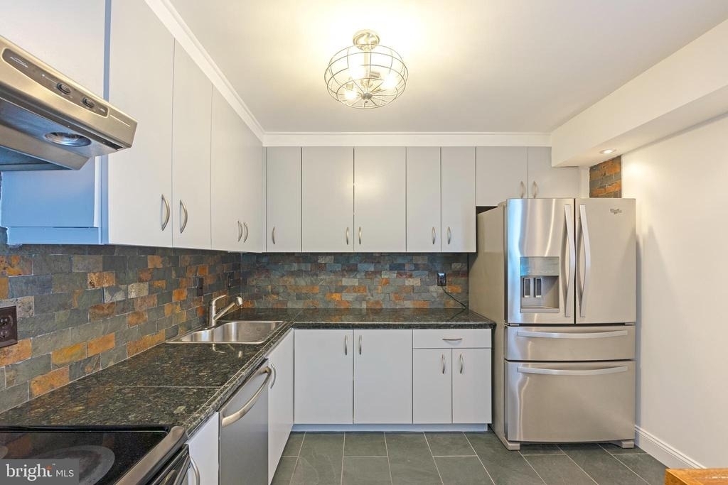 5411 Crossrail Drive - Photo 6