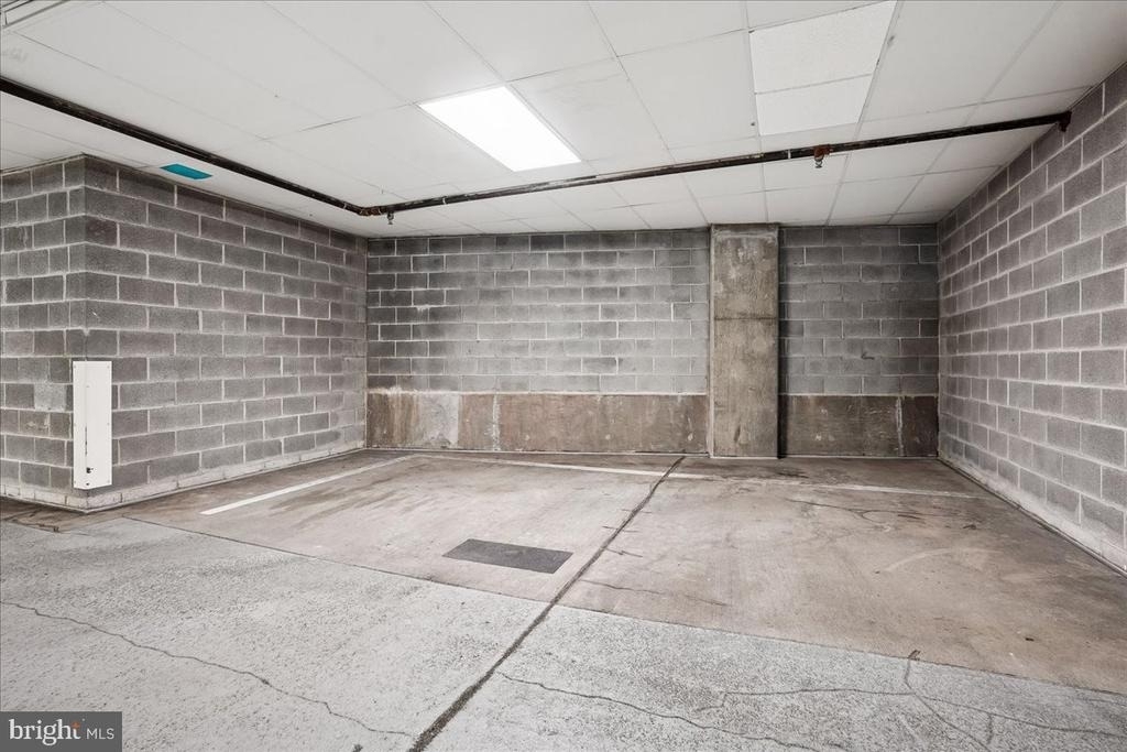 12001 Market Street - Photo 27