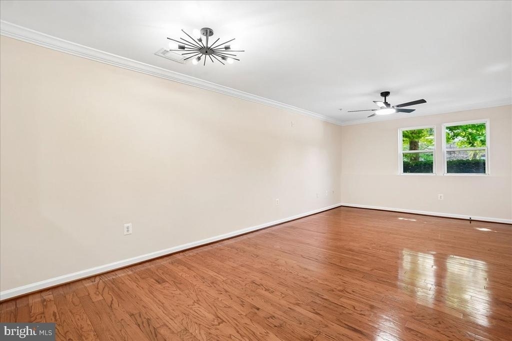 12001 Market Street - Photo 11