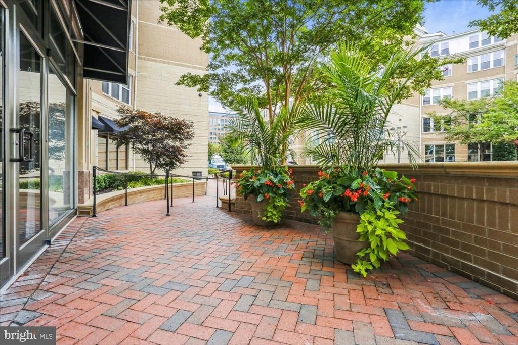 12000 Market Street - Photo 33