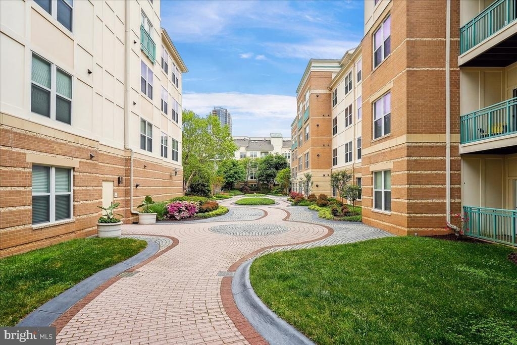 12000 Market Street - Photo 39