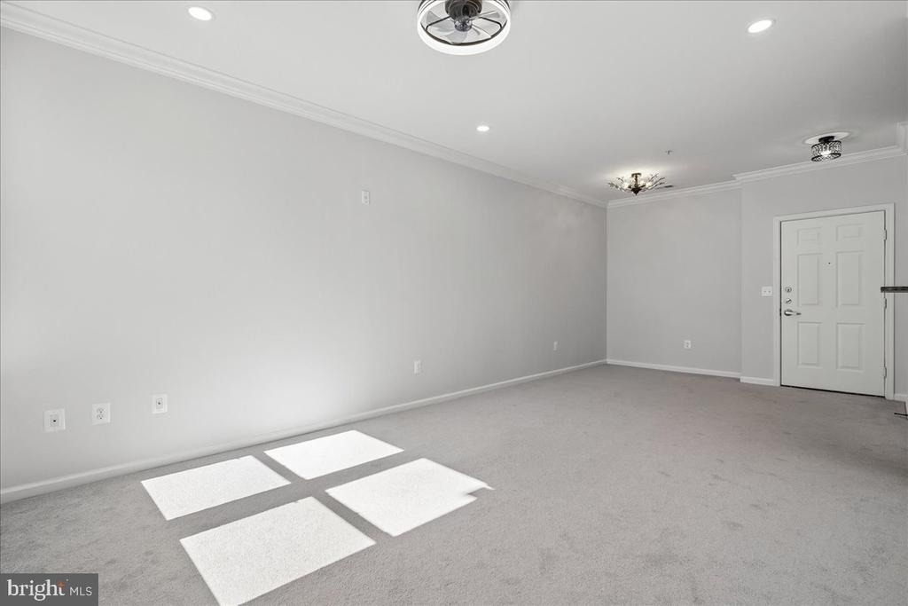 12000 Market Street - Photo 14