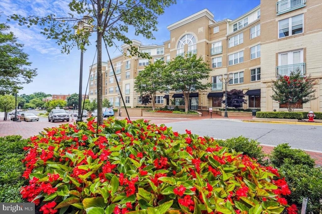 12000 Market Street - Photo 40