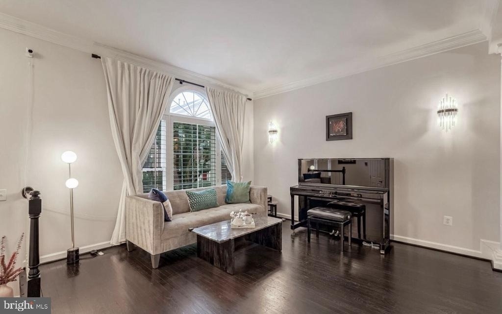 8134 Boss Street - Photo 2
