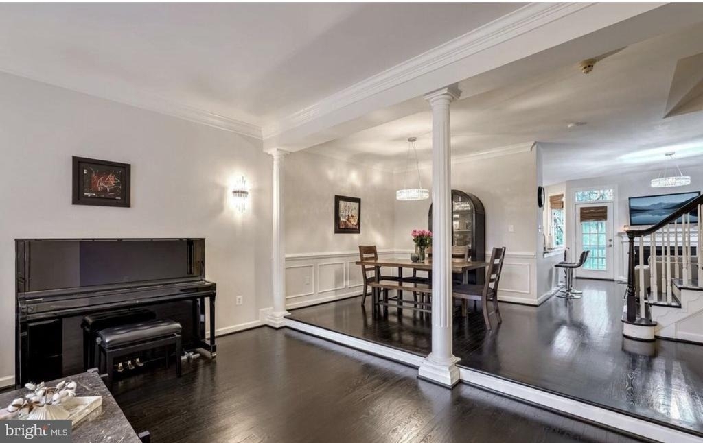 8134 Boss Street - Photo 1