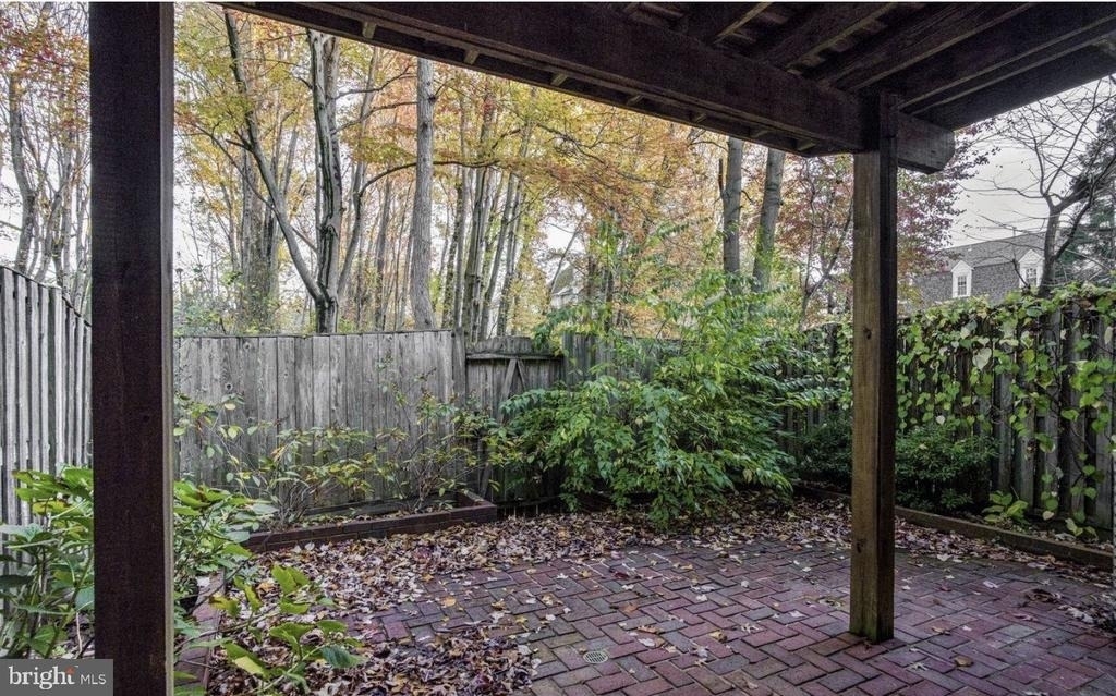 8134 Boss Street - Photo 18