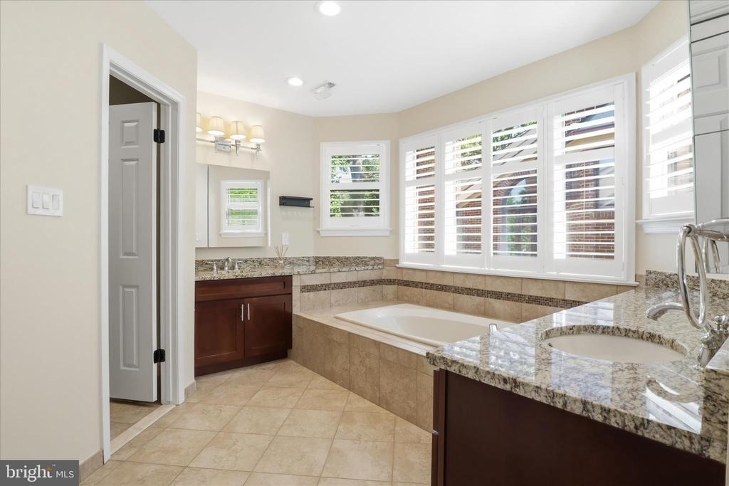 1456 Hampton Hill Circle - Photo 22