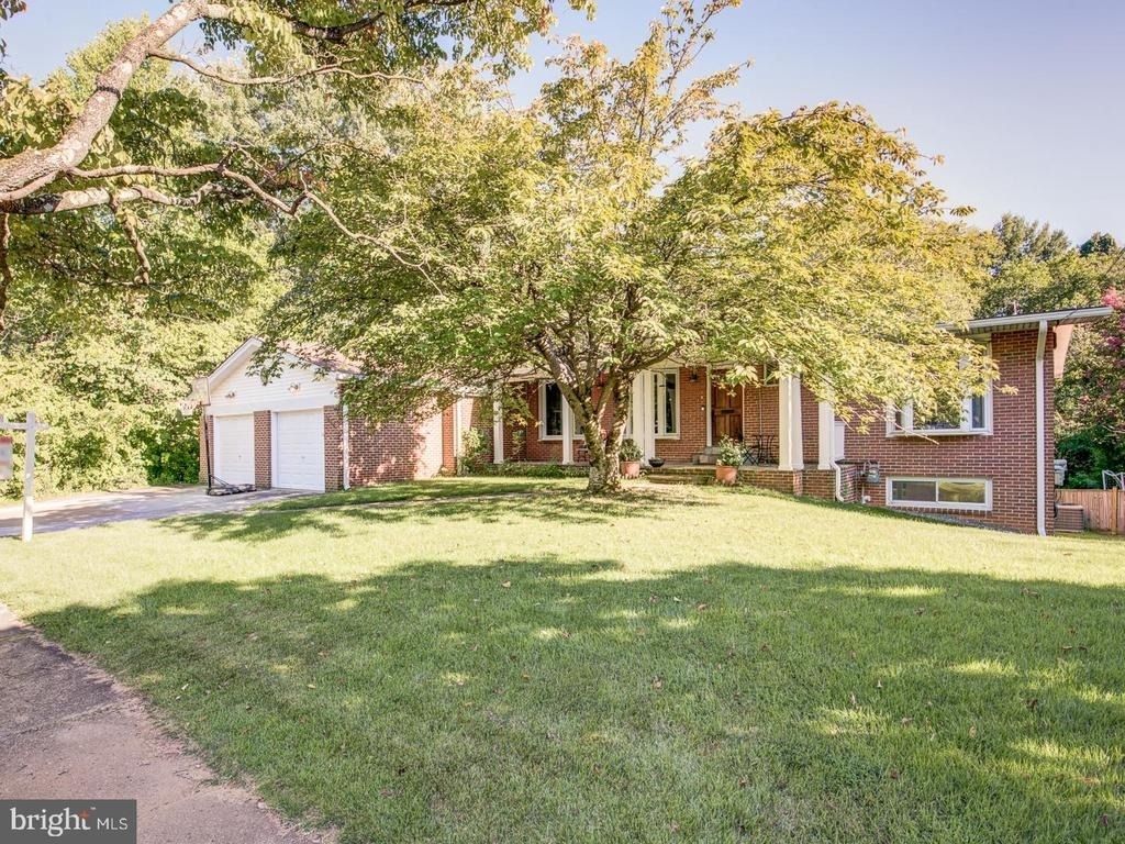 1633 Wrightson Drive - Photo 1