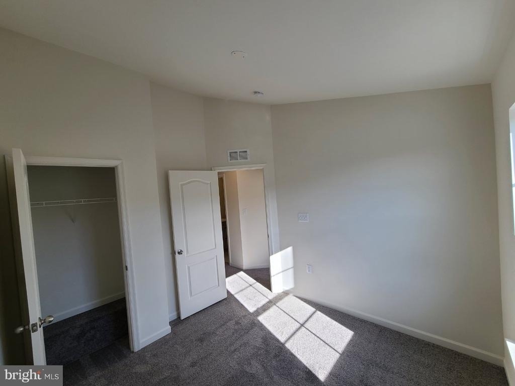 108 Alderman - Photo 10