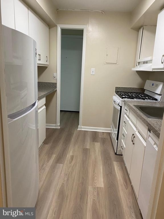 110 Birch Street - Photo 8