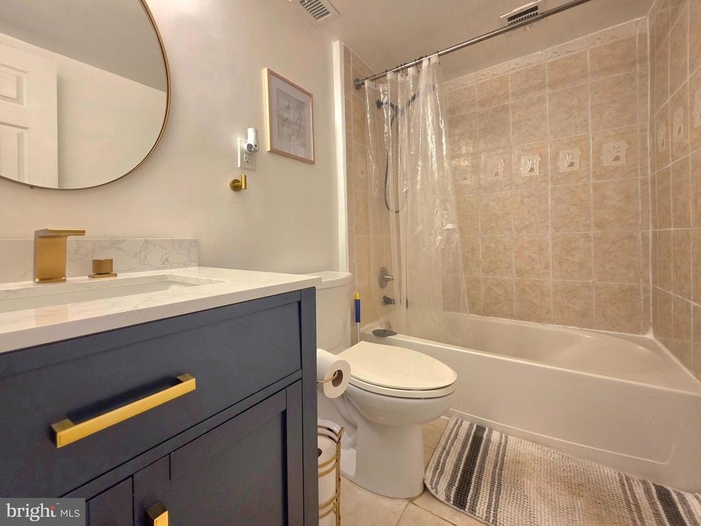 16 S Van Dorn Street - Photo 15