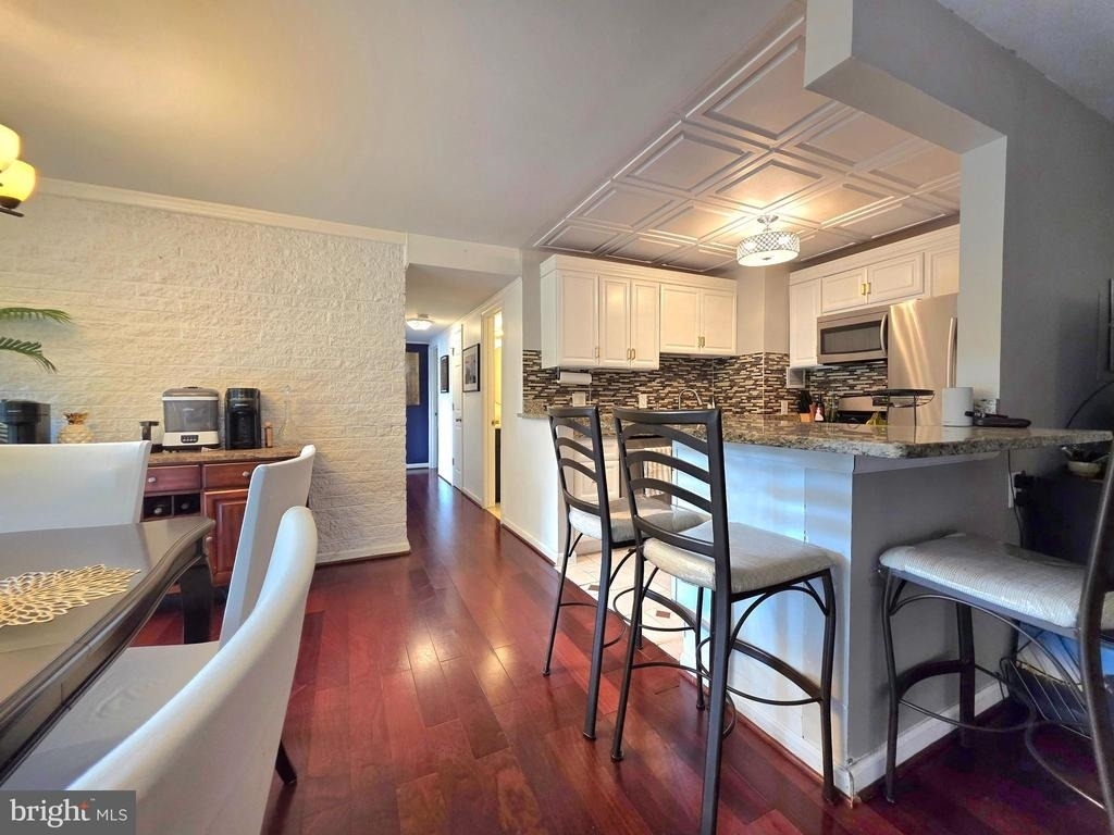 16 S Van Dorn Street - Photo 6
